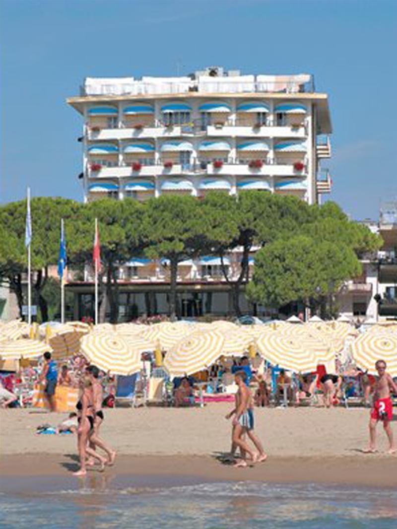Hotel Ambasciatori Palace 4*