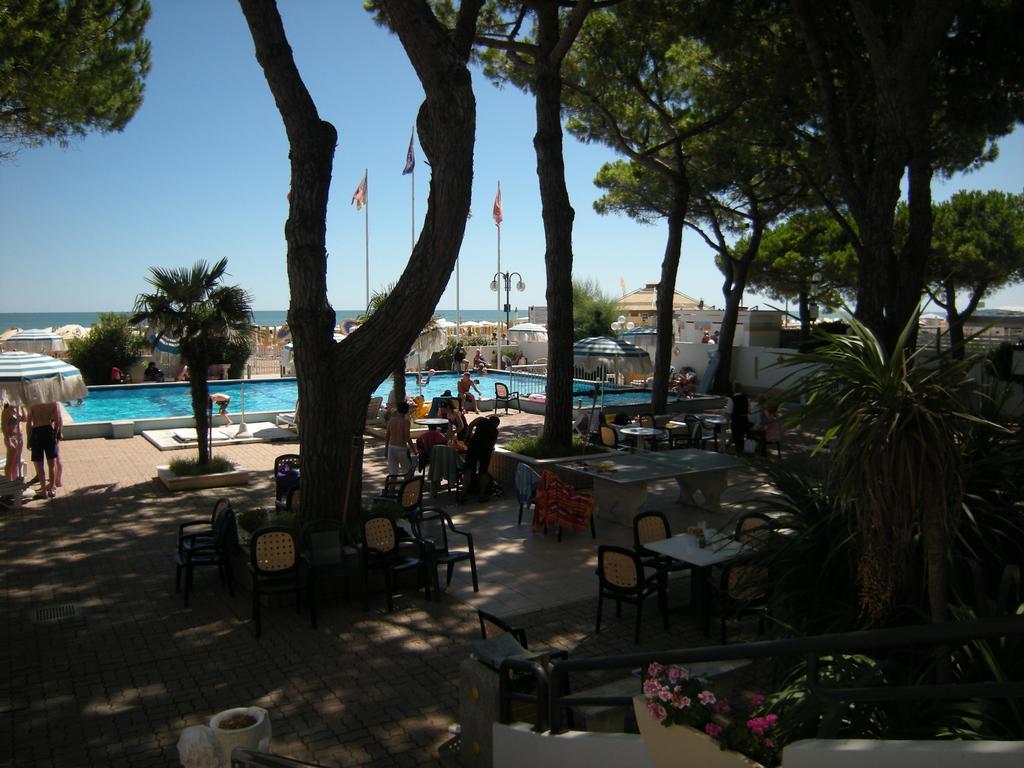 Ambasciatori Palace