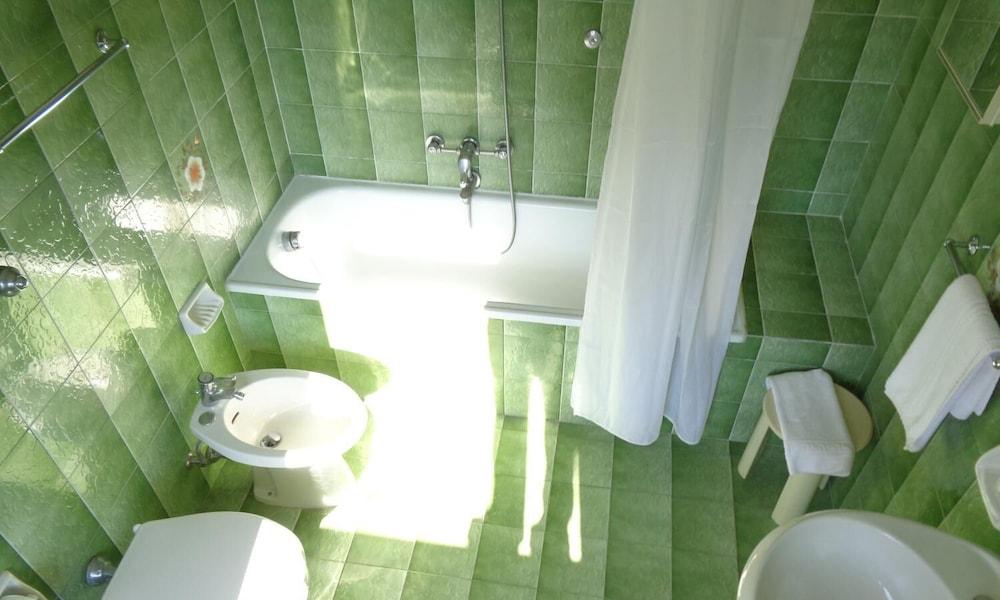 Hotel Ambasciatori Palace 4*